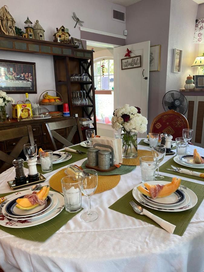 Ms. Maggie'S South Country Inn 代托纳海滩 外观 照片